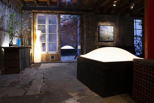 Vue d'ensemble (nocturne)