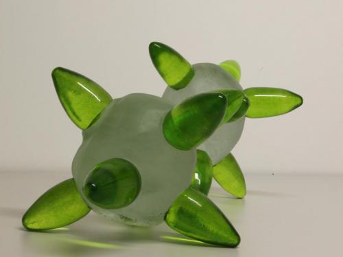 Sans titre, 2013, deux modules en verre plein. Dimensions : 40x40 cm par module. 