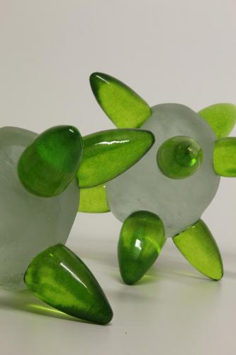 Sans titre, 2013, deux modules en verre plein. Dimensions : 40x40 cm par module. 